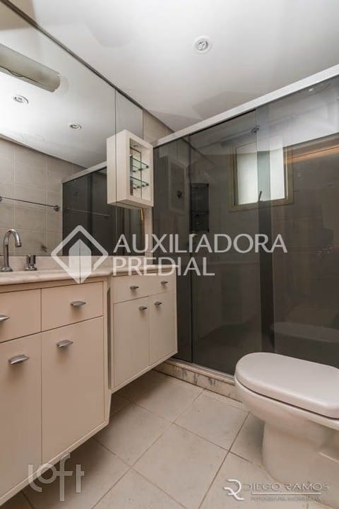 Image 21 - 227024